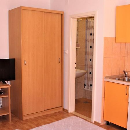Apartments Raos Makarska Exterior photo